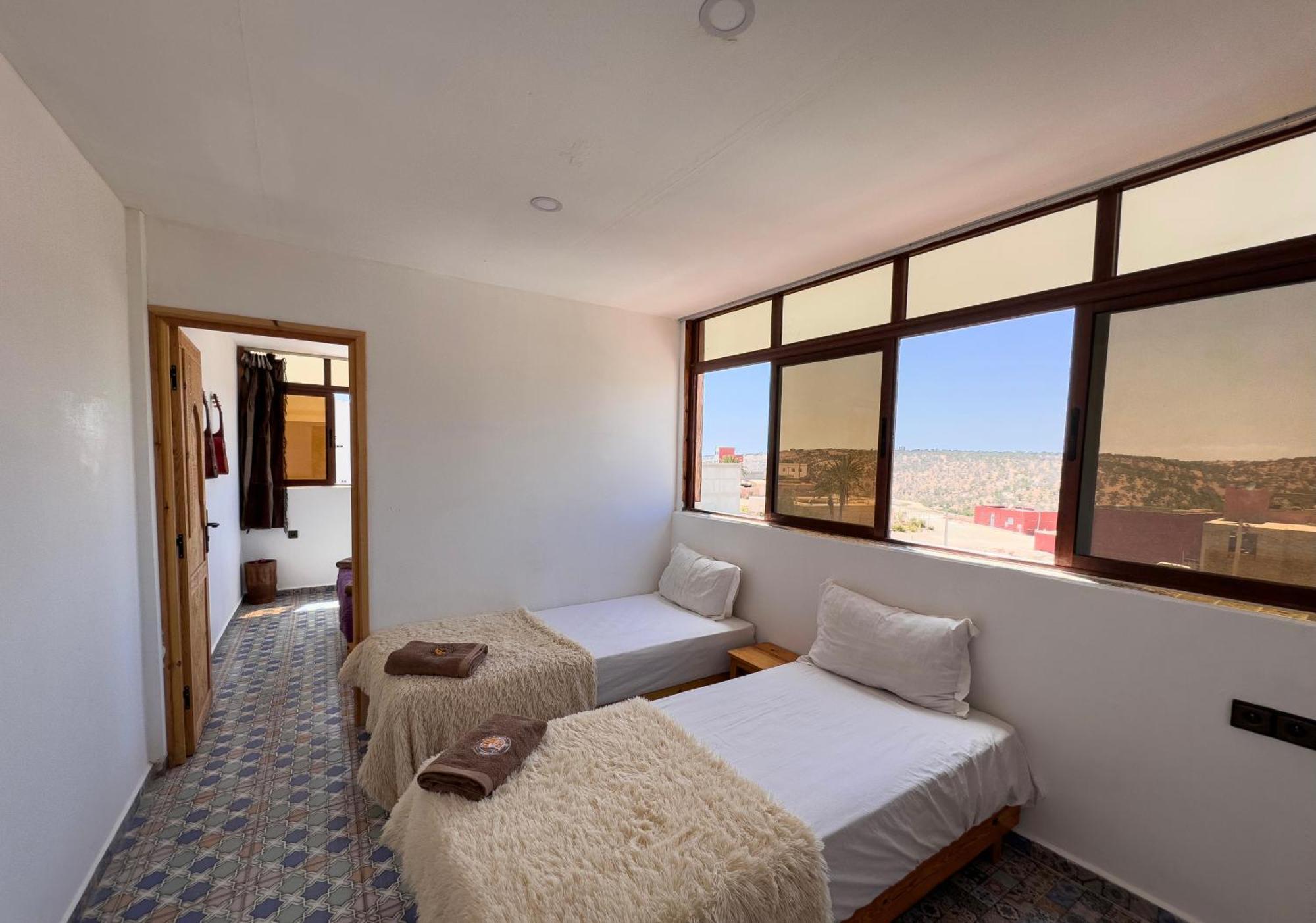 Sun House Morocco Hotel Тагазут Стая снимка