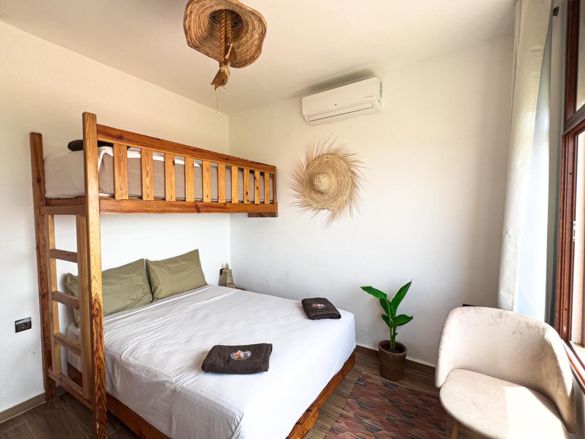 Sun House Morocco Hotel Тагазут Стая снимка